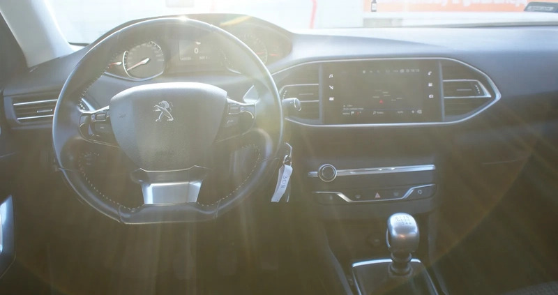 Peugeot 308 cena 47900 przebieg: 141000, rok produkcji 2018 z Oleszyce małe 191